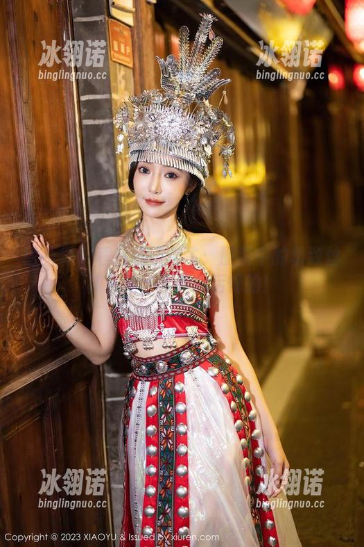 语画界-程程程 语画界 - 程程程带你飞:原图中的极致丝袜资源,不看会后悔的!