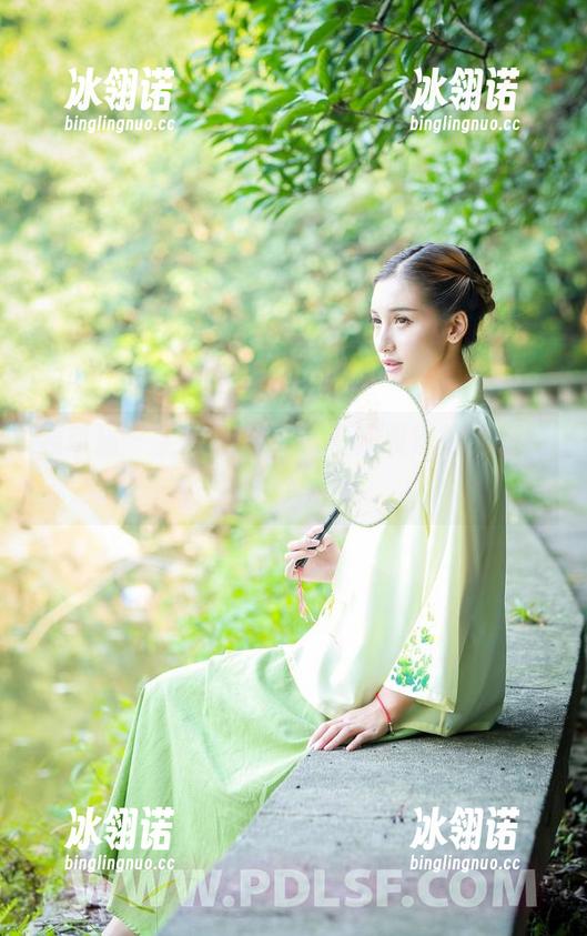 轰趴猫-陈雅漫 轰趴猫 - 全套图片,看看陈雅漫如何诠释女孩的模样!