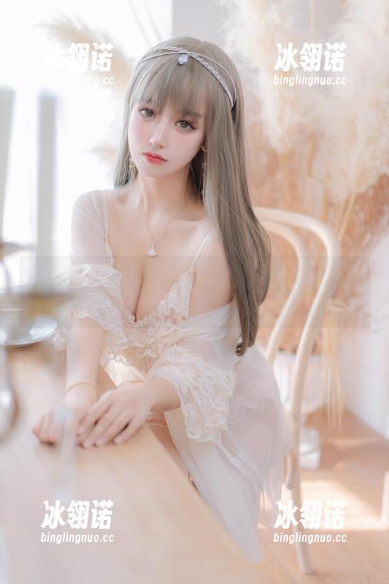 过期米线线喵 温泉本电子版无圣光——让过期米线线喵勾人心神的摄影