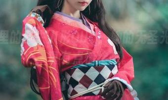 图片里的迷失人形QUQ：她的无圣光日常，真有点情绪哦。