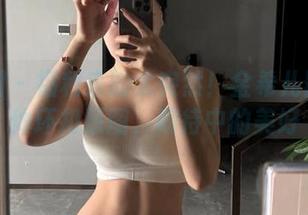微密圈 – 福利来的太突然！金希儿黑色连体环扣原图，期待中的美好
