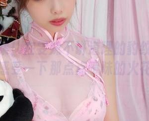 全套图集！在雯妹不讲道理的豹纹之旅中，感受一下那点点暧昧的火花。