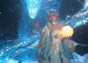 免费的露儿大魔王修女写真，点燃你的想象力！