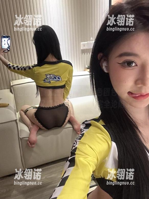 黎允熙baby 微密圈 - 黎允熙baby的红色图包:这波色彩真是又爽又撩,我的心完全沦陷了!